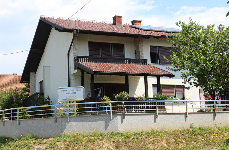 Obiteljski dom Krčmar