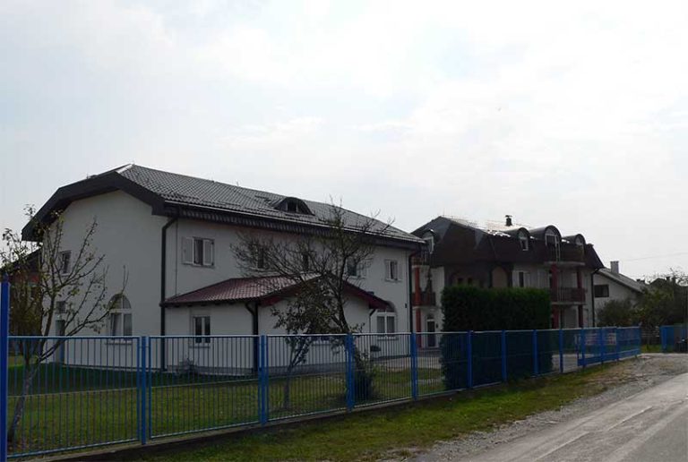 Dom za starije Vrhovnik